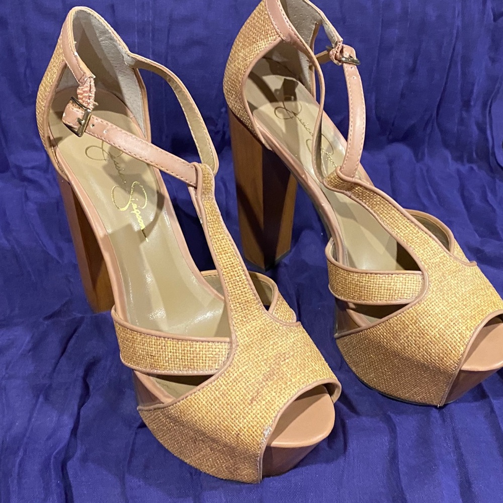 Jessica Simpson Dolee Platform Heels Size 8